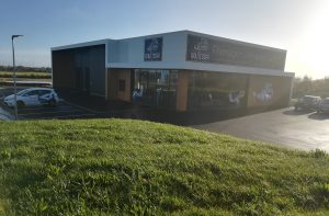 Le magasin Gouttssa à St-Thonan, axe Brest-Guipavas-Landerneau