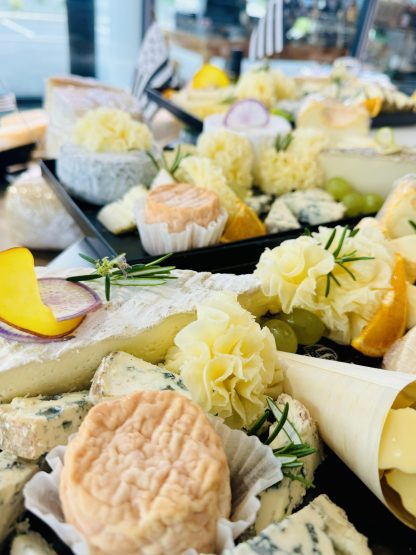 Plateau 100% fromages pour 20 personnes 160€ – Image 3