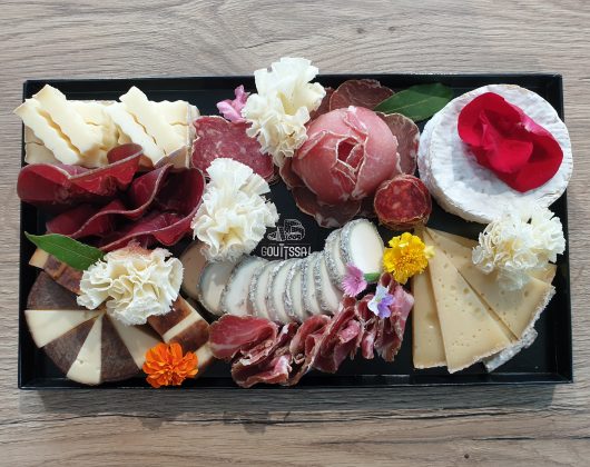 Plateau fromage et charcuterie pour 4 personnes