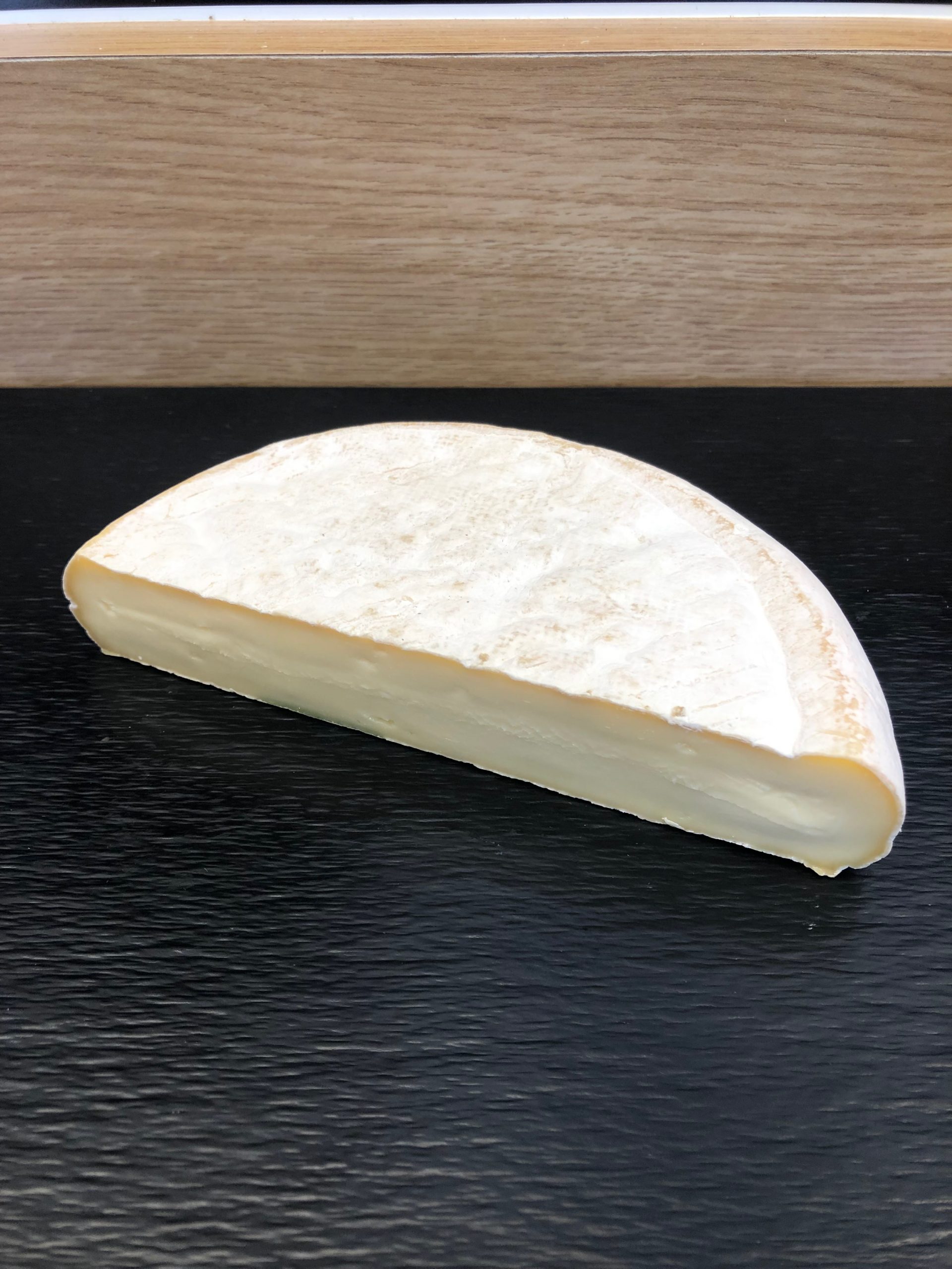 Vente en ligne fromage reblochon - Gouttssa, Fromager affineur Finistère